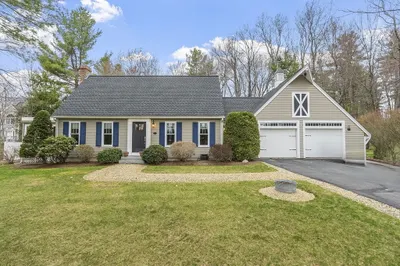 39 Prescott St 1