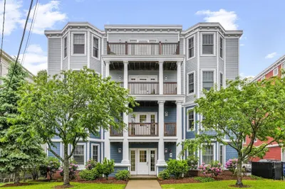 15 Whipple Ave #3