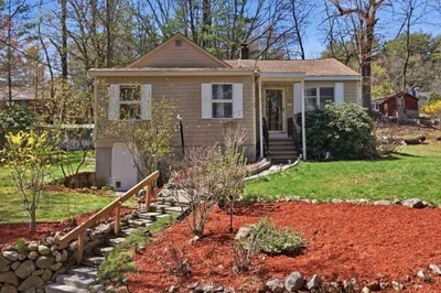 10 Avila Rd 1