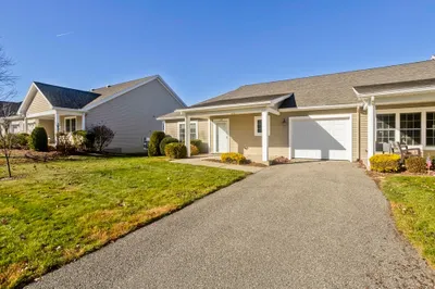 137 Cherry Dr #137 1