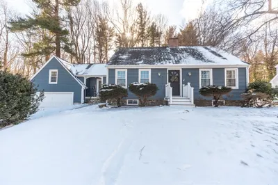 41 Jamieson Rd 1