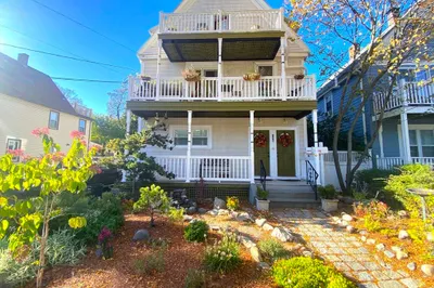 126 Sycamore Street #1