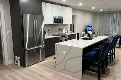 25 2nd Street #302 1