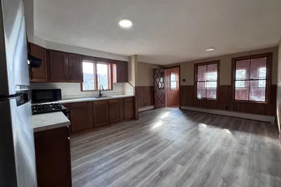 51 Floyd Street #2