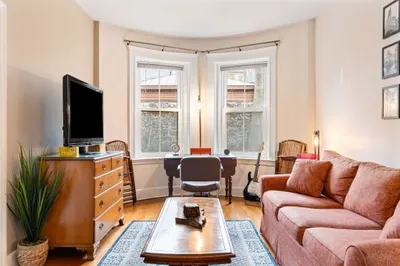 38 Winchester Street #2