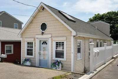 20 Hillside Rd 1