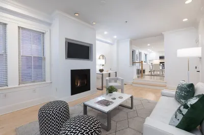 18 Cooper St #1