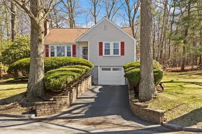 31 Summer Avenue 1