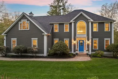 4 Fieldstone Ct 1