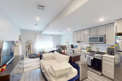 55 West 5th St #607