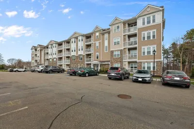 2 Francis Dr #107