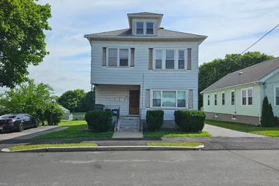 31 Benedict Rd #2
