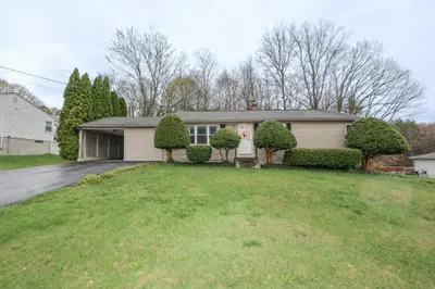 26 Valleyview Rd