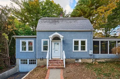 98 East Pleasant St