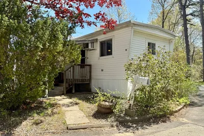 37 Grouse Dr 1