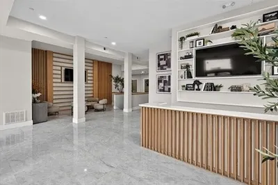 376 Third Street #214 1