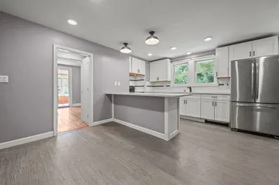 52 Forest Park Rd 1