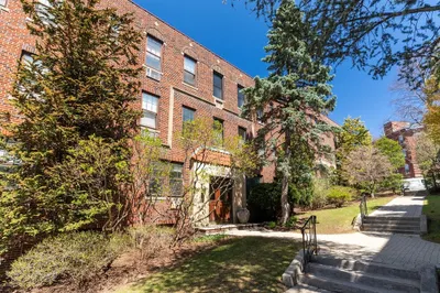 321 Tappan St #1