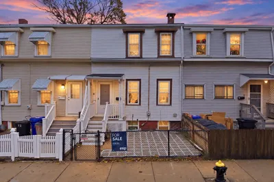 74 Leonard St 1