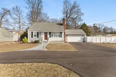 13 Cherry Hill Dr