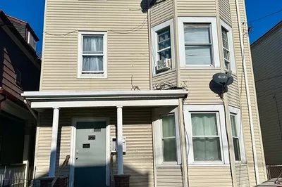 104 Falcon Street #1