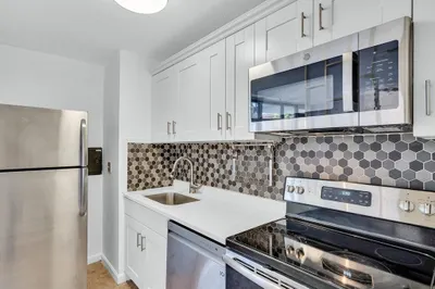 125 Trapelo Road #12 1