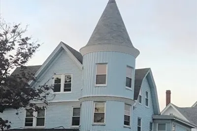 64 Atlantic St #1