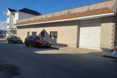 330 William St 1