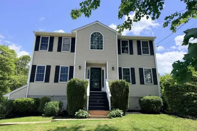 21 Forestview Drive 1
