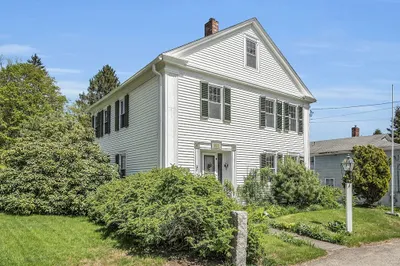 120 Pleasant St 1