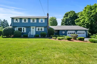 224 Littleton Road 1