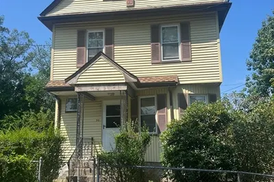 34 Ridlon Rd 1