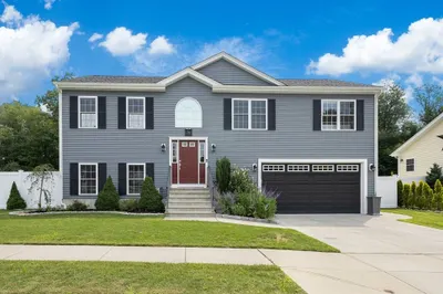 76 Seth Daniel Dr