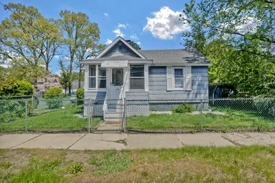 69 Eddy St 1
