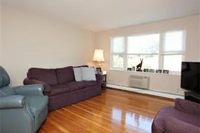 40 Whitman Rd #2-3