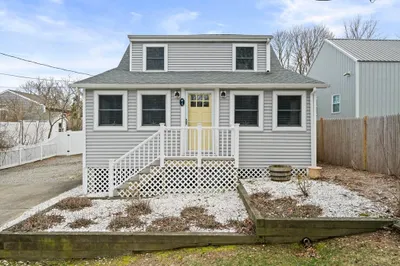 4 Fremont Rd