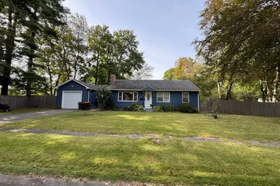 25 Clifton Dr 1