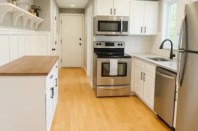 30 Washington St #2B