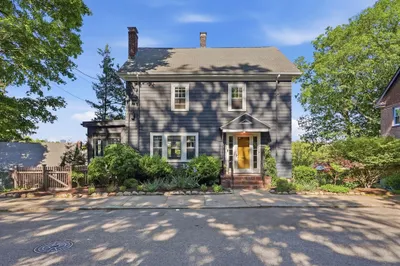 24 Cedarwood Rd 1
