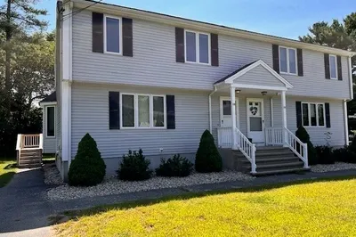10 Harriet Dr #10 1