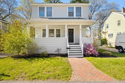 29 Pine Circle