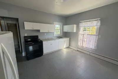 24 Livingston Rd #5 1