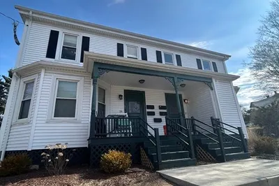 19 Hudson St #2