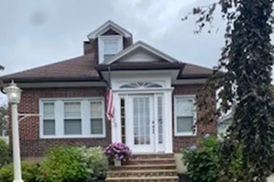 120 Russett Rd