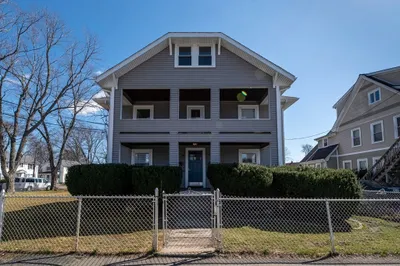 25-27 Hartford St