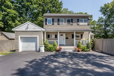 573 Union St 1