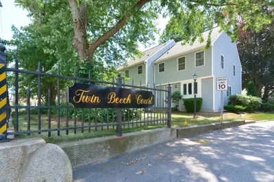 140 N Main St #9C