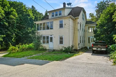 7 3rd Avenue 1