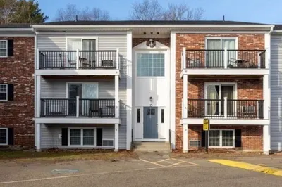 15 Chapel Hill Dr #11 1