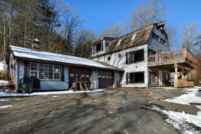 375 Belchertown Rd 1
